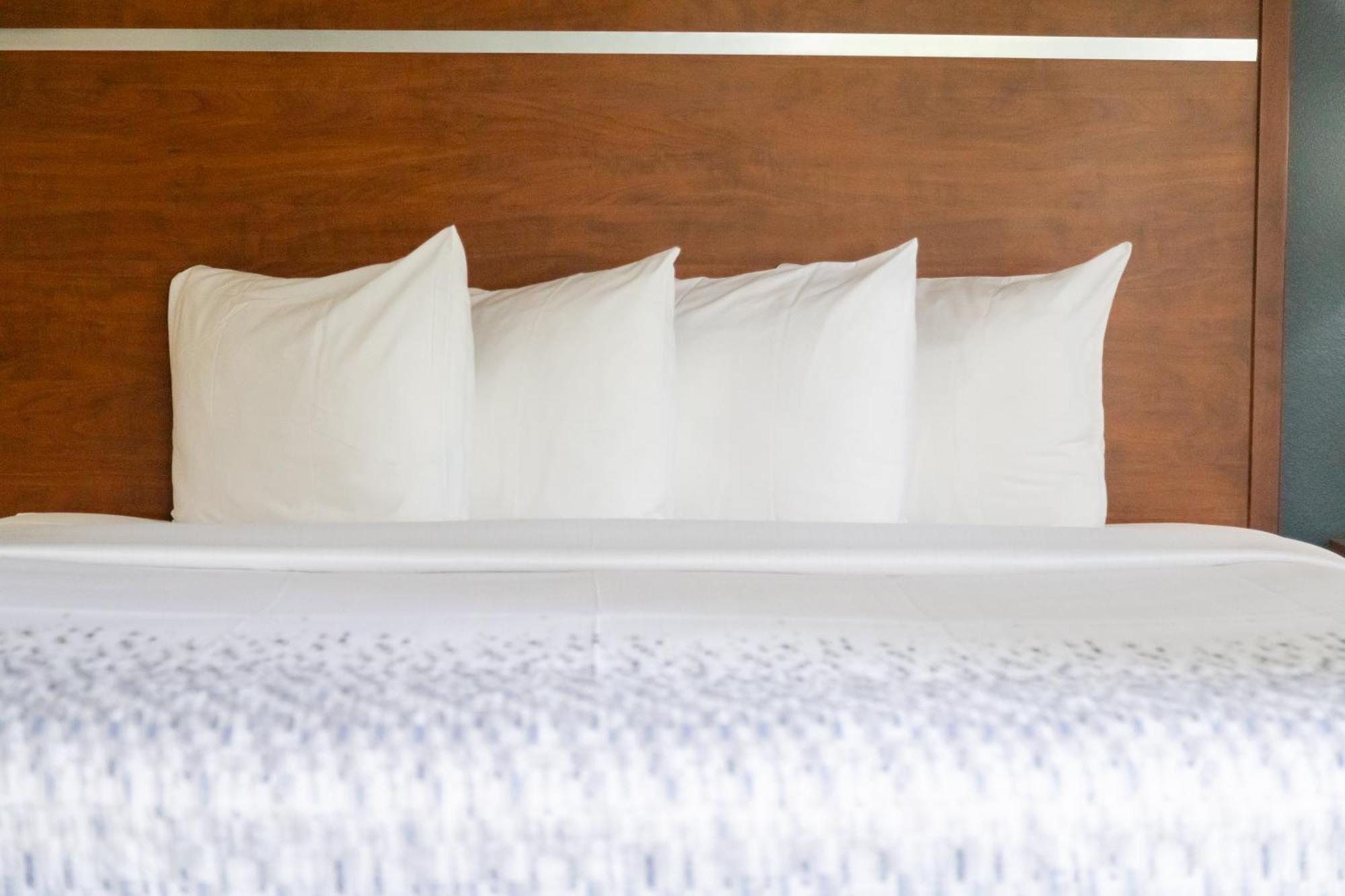 Hotel Twin Mountain &